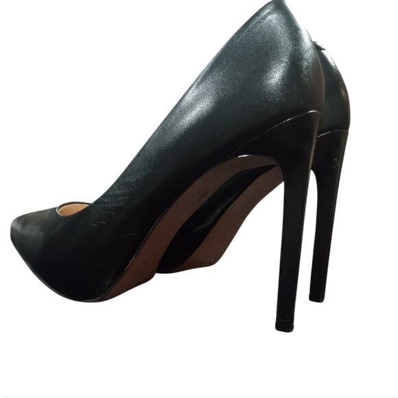 🌟2/$15🌟[H136] Nine West Black Pointy Toe 6" Stilettos Heels, Size 8 - Picture 4 of 8